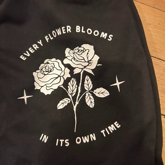 BloomChic Black Sweatpants (US14/16) - Picture 1 of 4